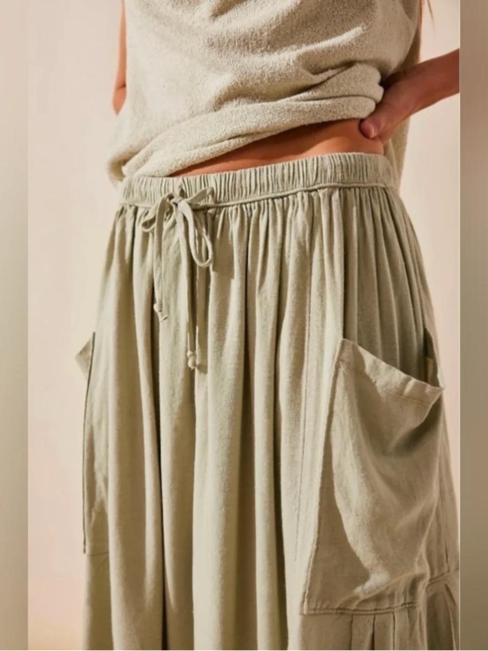 Free People free-est Quinn Pants | Size S | Scales Khaki Beige | EUC 🥥